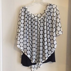 ✨LB Polka dot Blouse✨